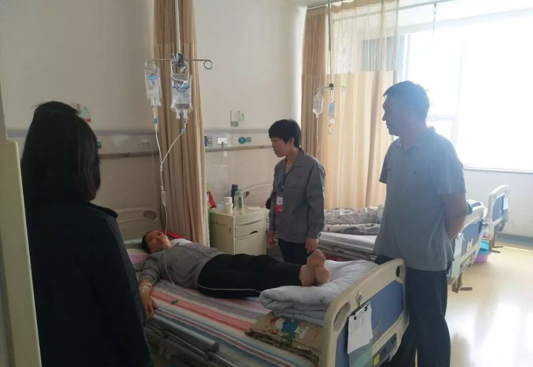 美廚公司工會、愛心基金會聯(lián)合湖濱鎮(zhèn)總工會走(圖1)